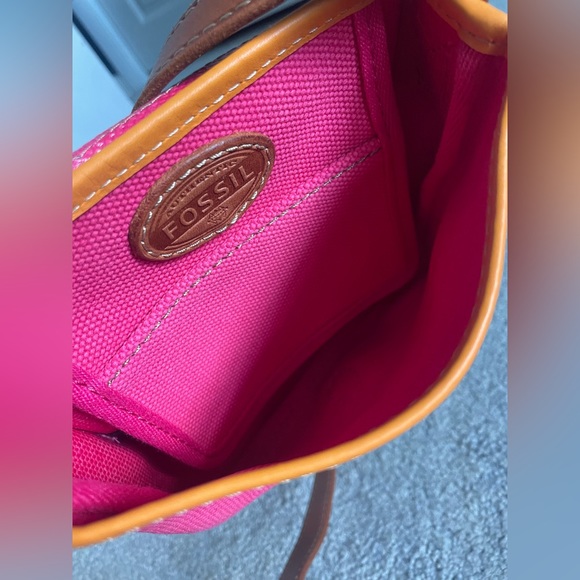NWOT Fossil Austin crossbody - Picture 4 of 10